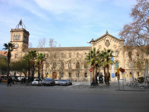 Plaza Universitat Barcelone Extérieur photo